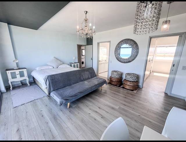 5 BEDROOM APARTMENT FOR SALE IN DOLPHIN BEACH